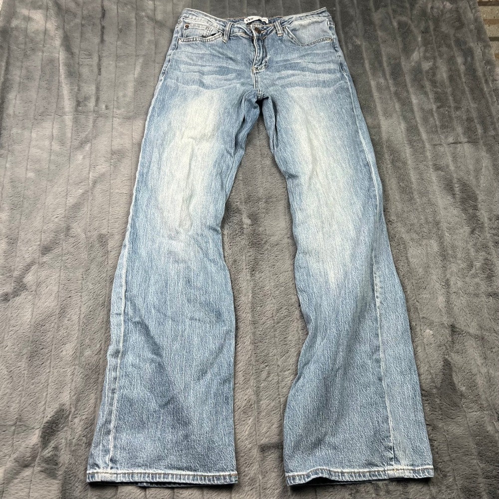 YMI Jeans USA Brittany Low Rise Flare Jeans Light Wash Denim Size 9/29 14944